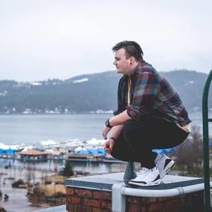 Meet your Posher, Justin